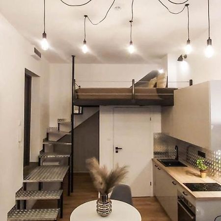 Bezagenta Mozart2 Loft Studio Easy Access To City Varsóvia Exterior foto